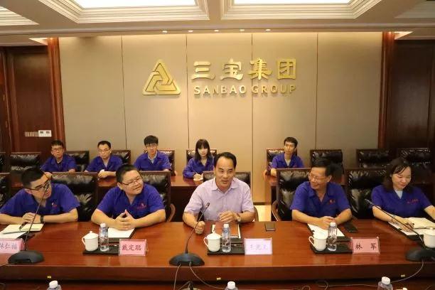 稅企共建話黨建，減稅降費促發(fā)展