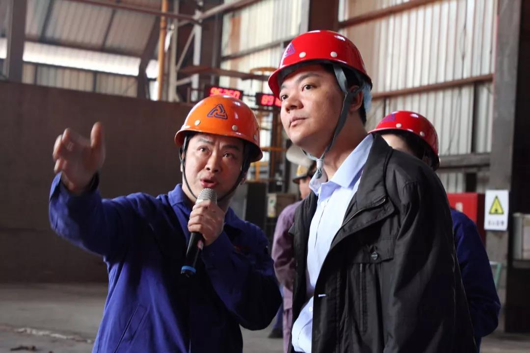 黨員立潮頭，領(lǐng)跑當先鋒｜曾華：扎根高爐的鐵牛